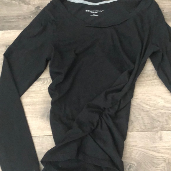 Maternity - BLACK LONG SLEEVE TEE S - Picture 3 of 4